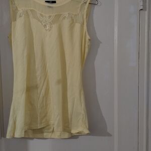 H&M Light Yellow Sleeveless Lace Top